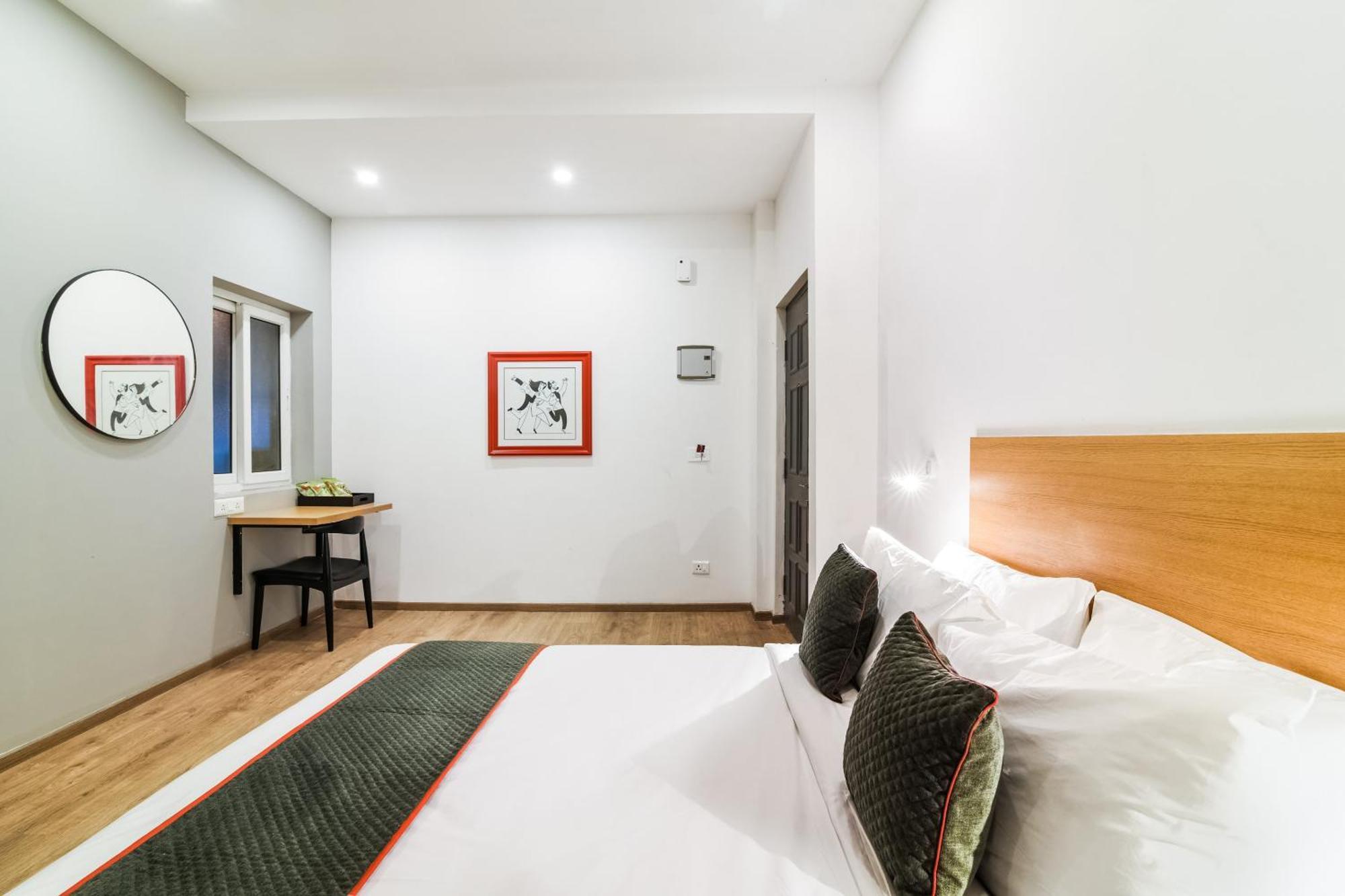 Super Townhouse Xotel Ченнаи Экстерьер фото